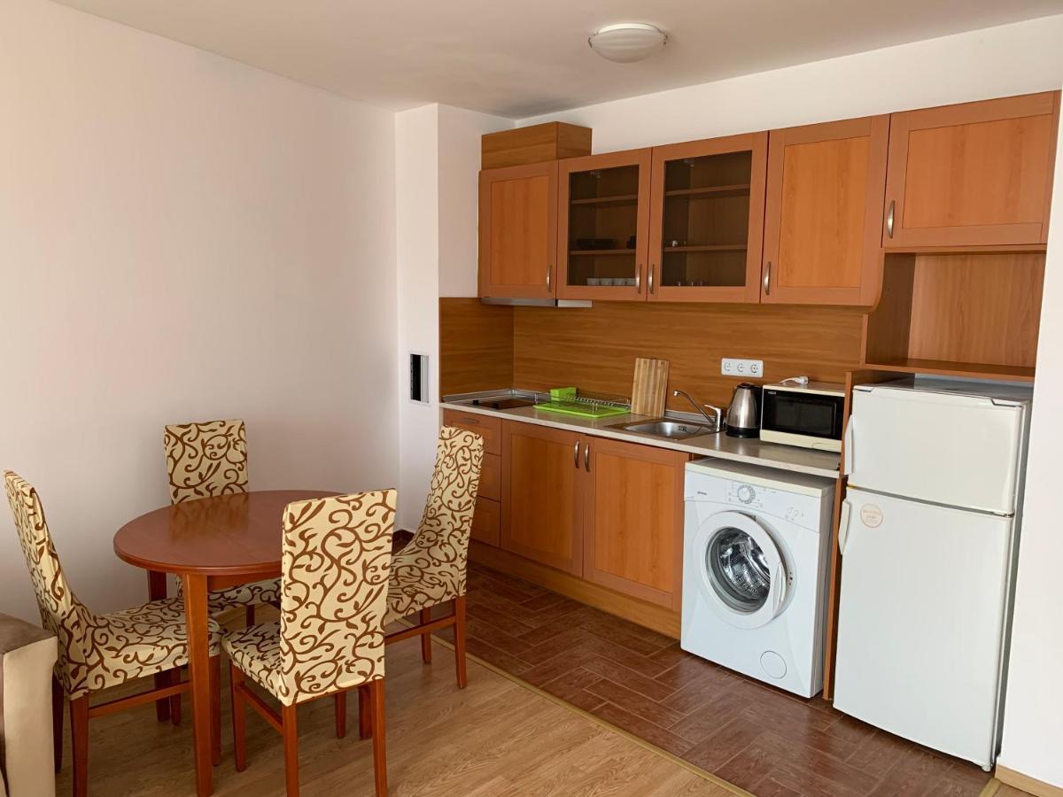 Riviera Fort Beach Apartments By Kalina Resort, Ράβντα Εξωτερικό φωτογραφία