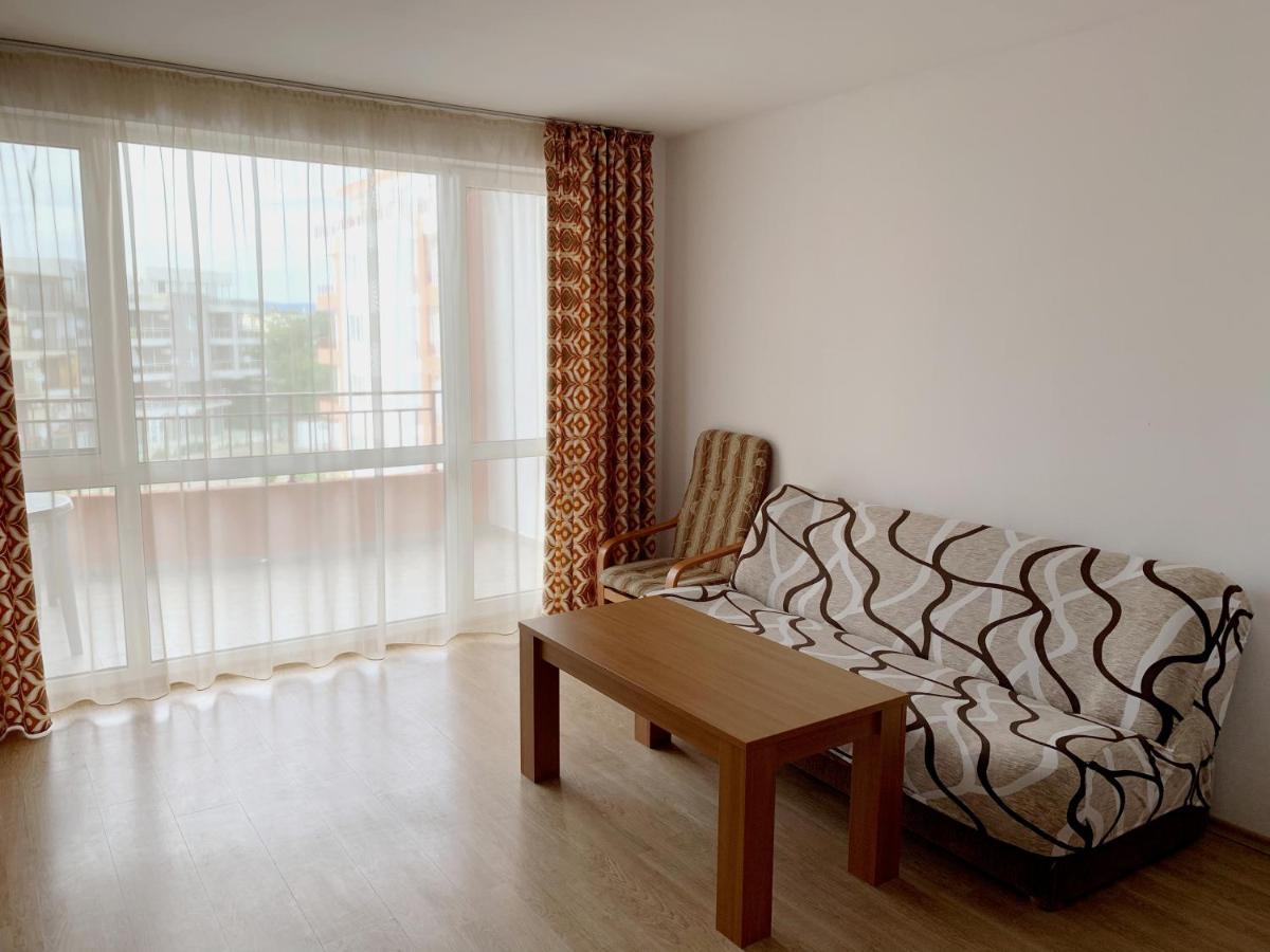 Riviera Fort Beach Apartments By Kalina Resort, Ράβντα Εξωτερικό φωτογραφία