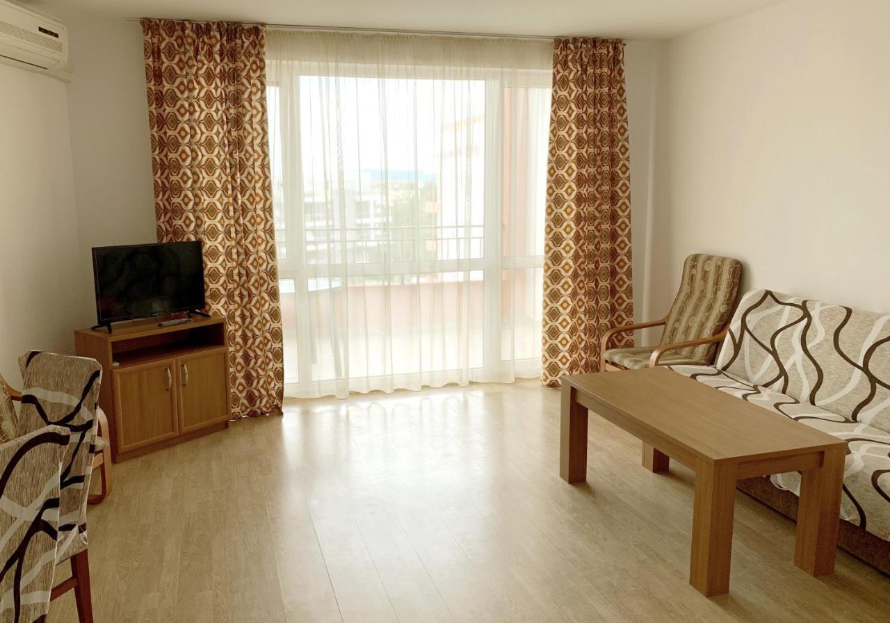 Riviera Fort Beach Apartments By Kalina Resort, Ράβντα Εξωτερικό φωτογραφία
