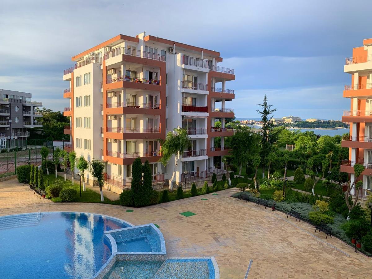 Riviera Fort Beach Apartments By Kalina Resort, Ράβντα Εξωτερικό φωτογραφία
