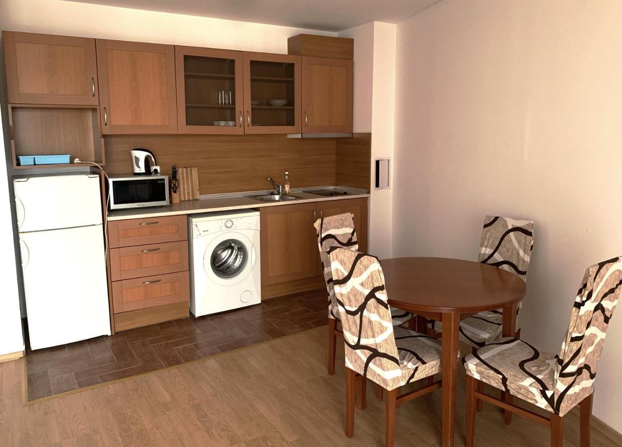 Riviera Fort Beach Apartments By Kalina Resort, Ράβντα Εξωτερικό φωτογραφία