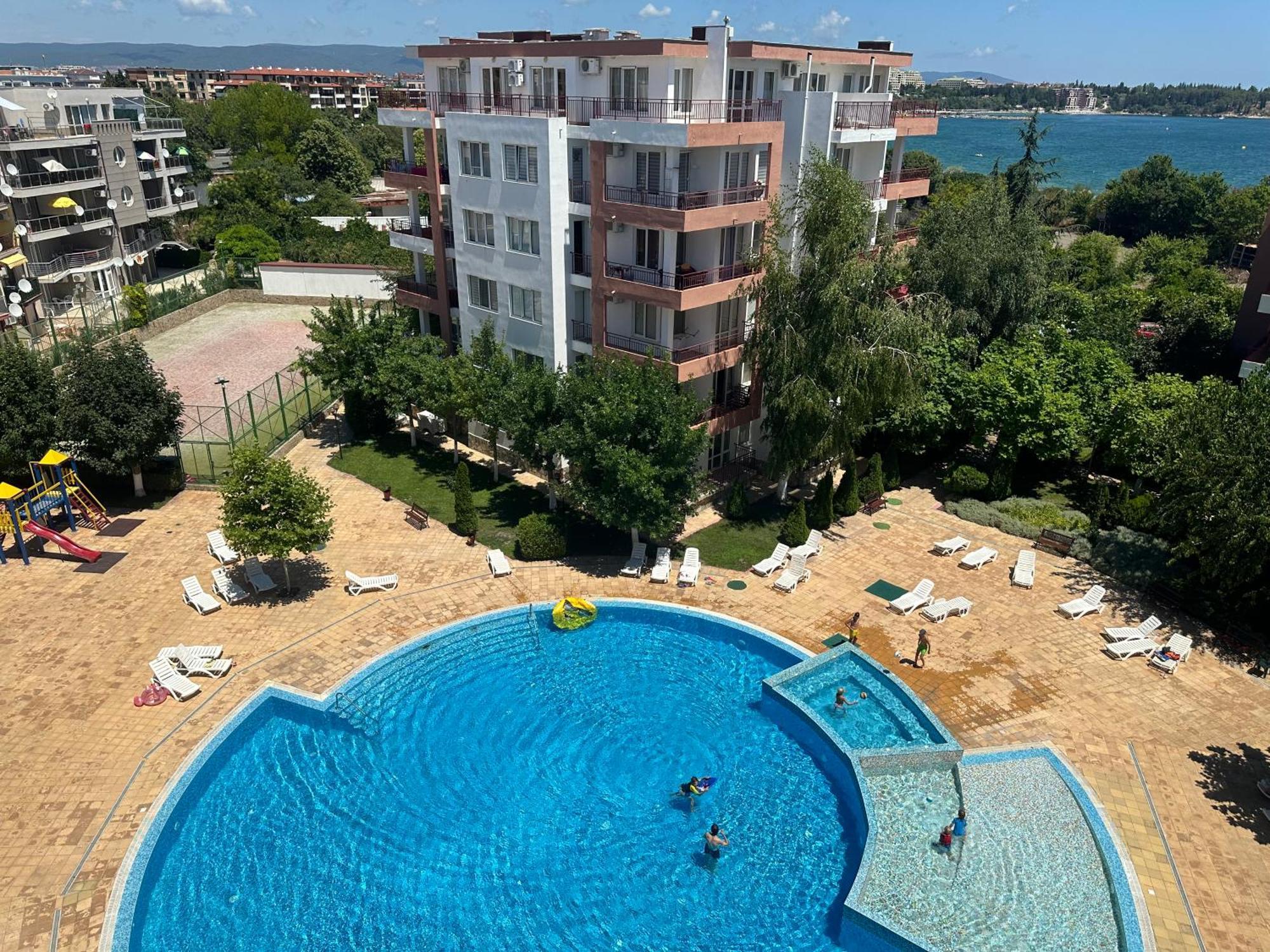 Riviera Fort Beach Apartments By Kalina Resort, Ράβντα Εξωτερικό φωτογραφία