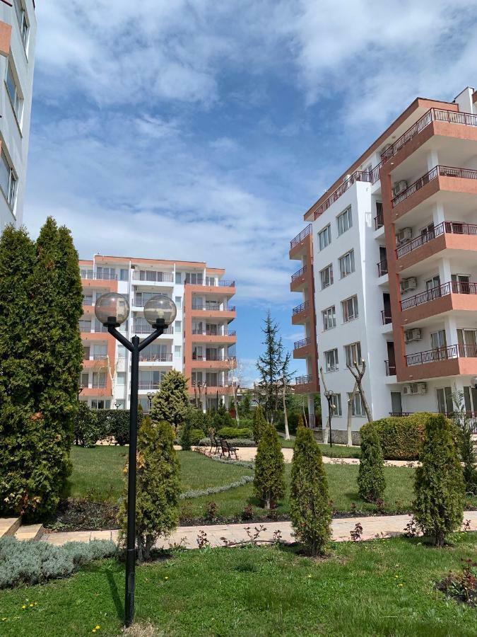 Riviera Fort Beach Apartments By Kalina Resort, Ράβντα Εξωτερικό φωτογραφία